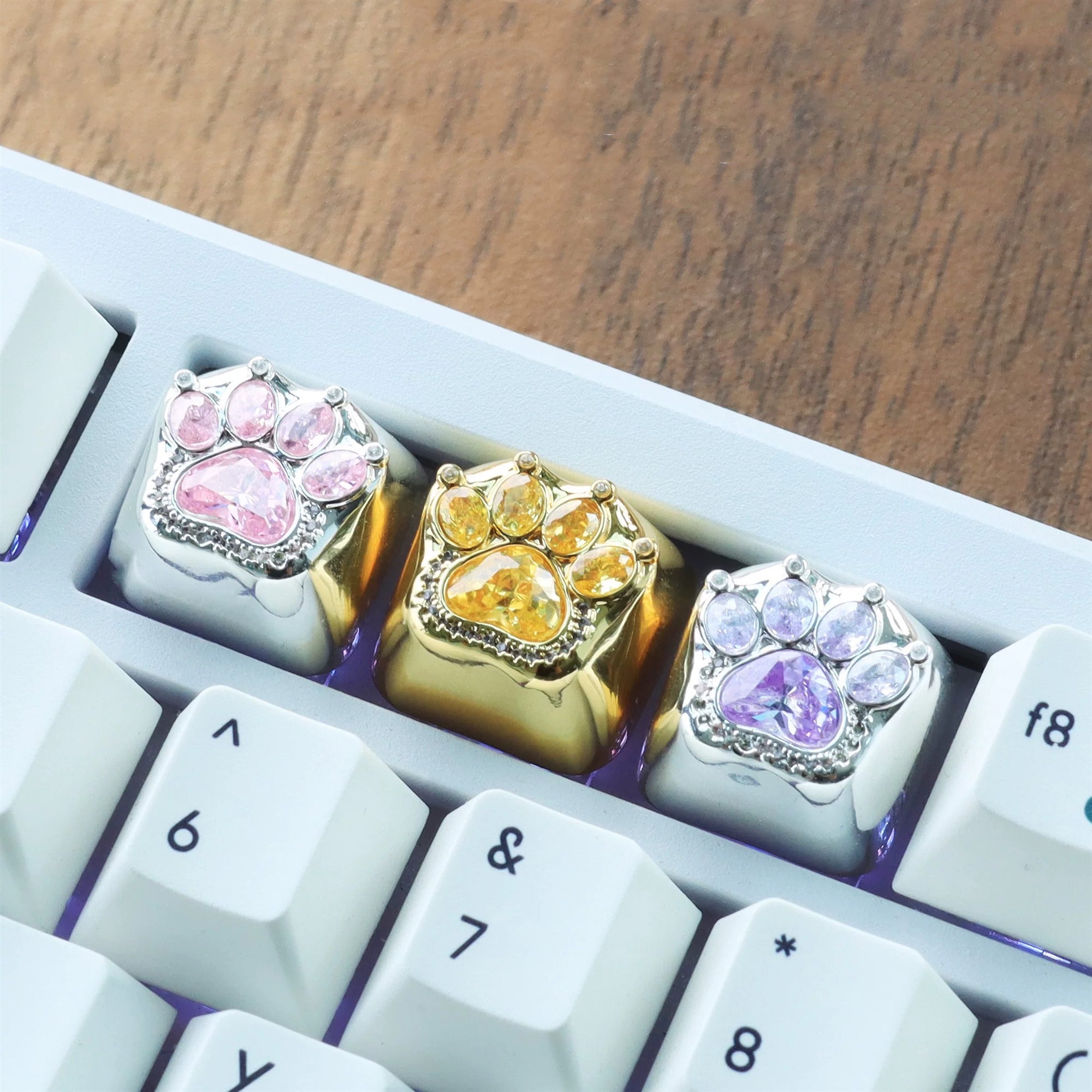 Diamond cat claws, sparkling cat claws, metal inlaid gemstones, personalized keycaps, handmade keycaps, customized keyboards, cultural and creative keycaps, mechanical keyboard decorative keycaps