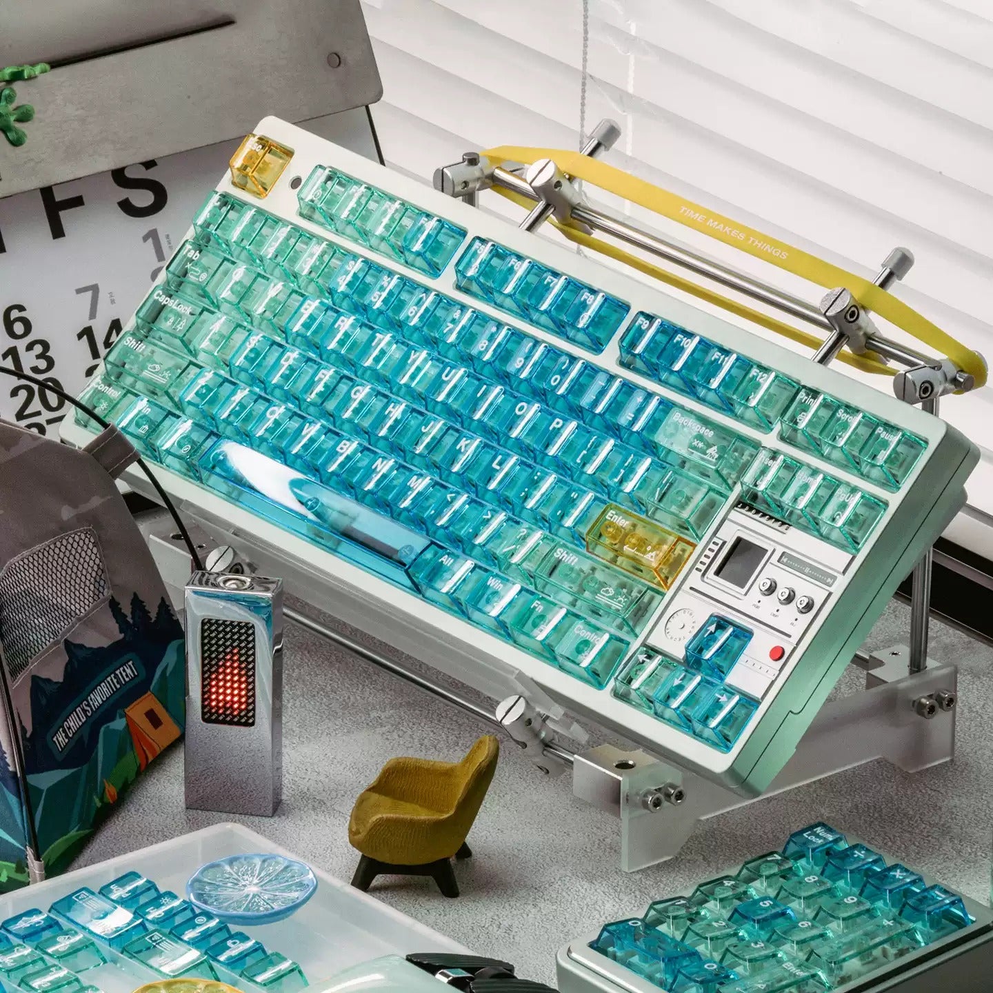 Summer seaside theme, PC material, pure transparent Original Factory Height, mechanical keyboard replacement keycap set, Compatible with 61/64/68/75/84/87/104 Key Mechanical Keyboard Keycap Set