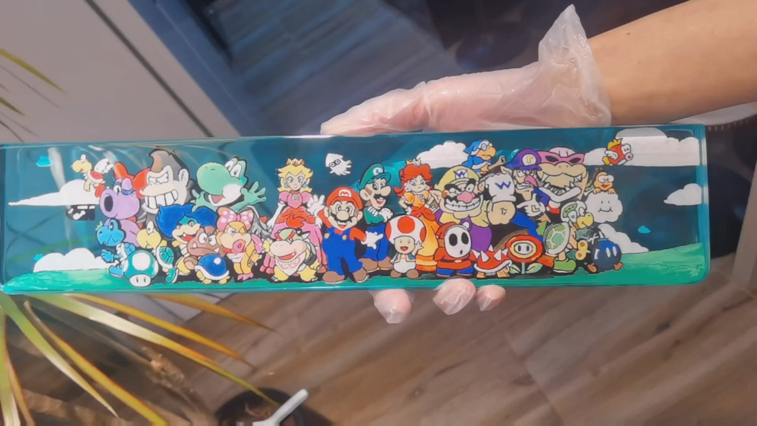 Mario,Keyboard holder, Handmade custom resin hand support, keyboard accessories