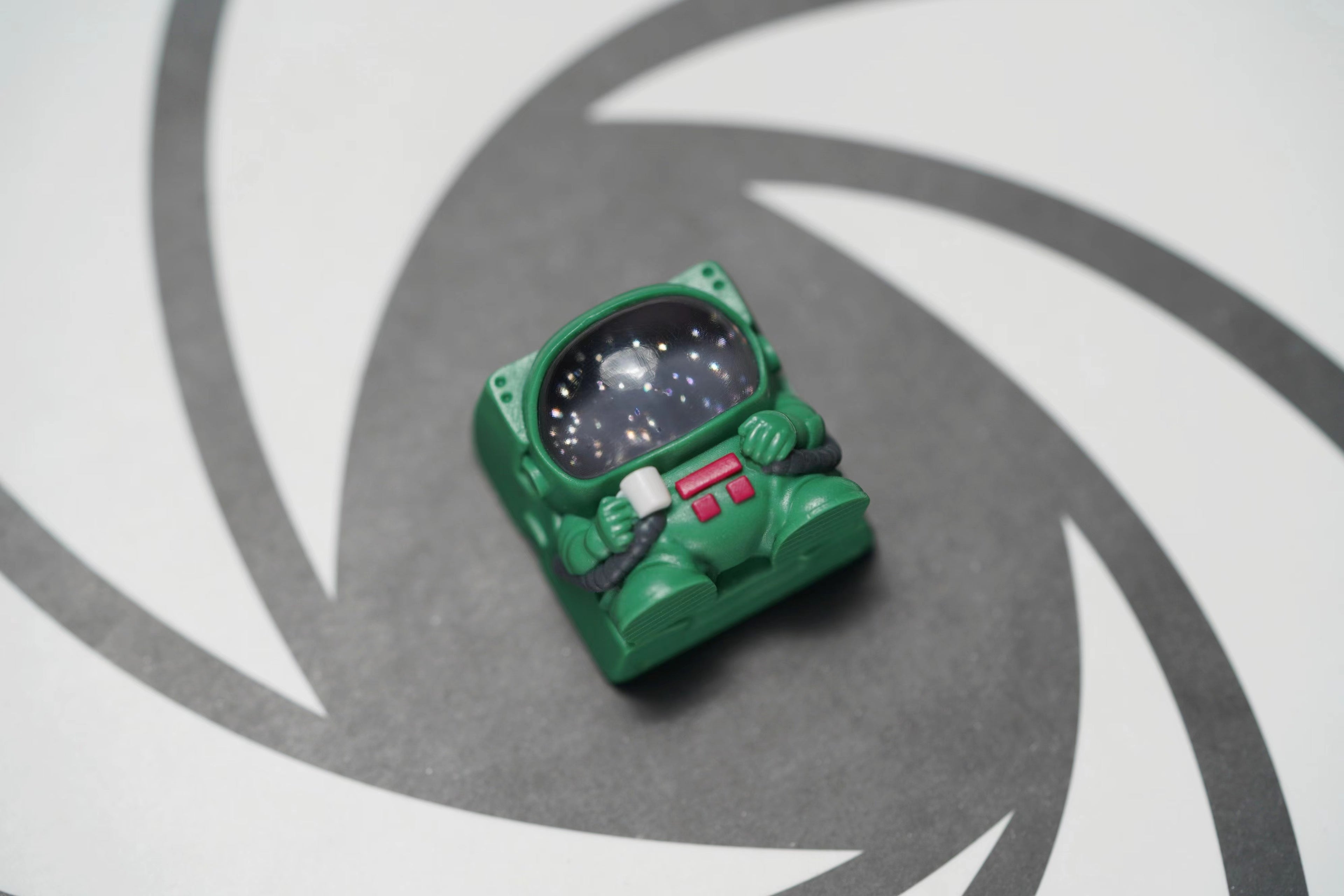 T007