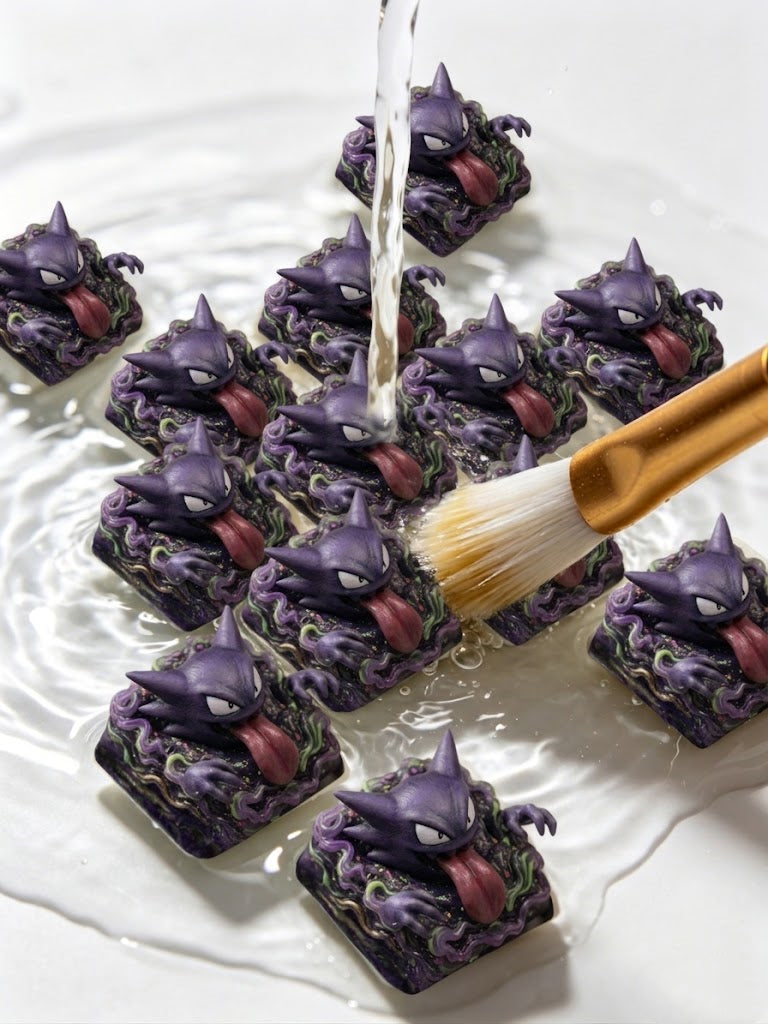How to clean artisankeycaps/resin keycaps?