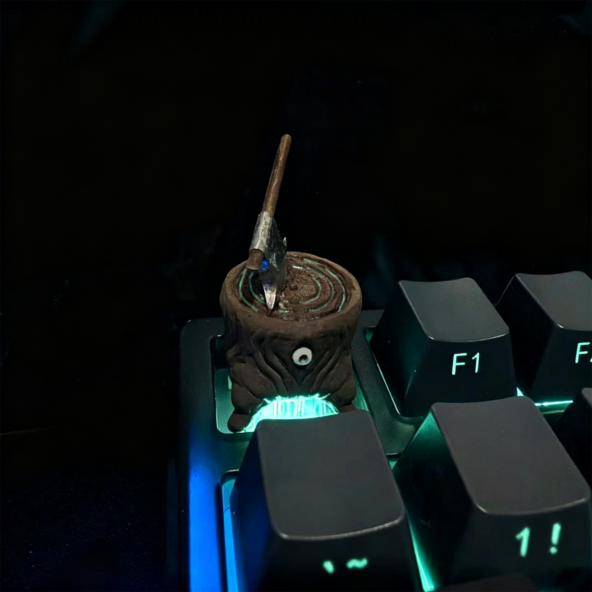 MapleStory Black Wood Demon Resin Coating Personalized Keycaps, Anime Game Creative Keycaps, Mechanical Keyboard Fun Decorative Keycaps