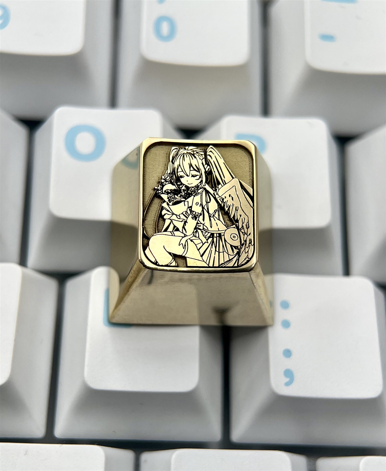 Hatsune Miku 1U deep carved brass keycaps, anime music idol metal decorative keycaps, anime personalized keycaps