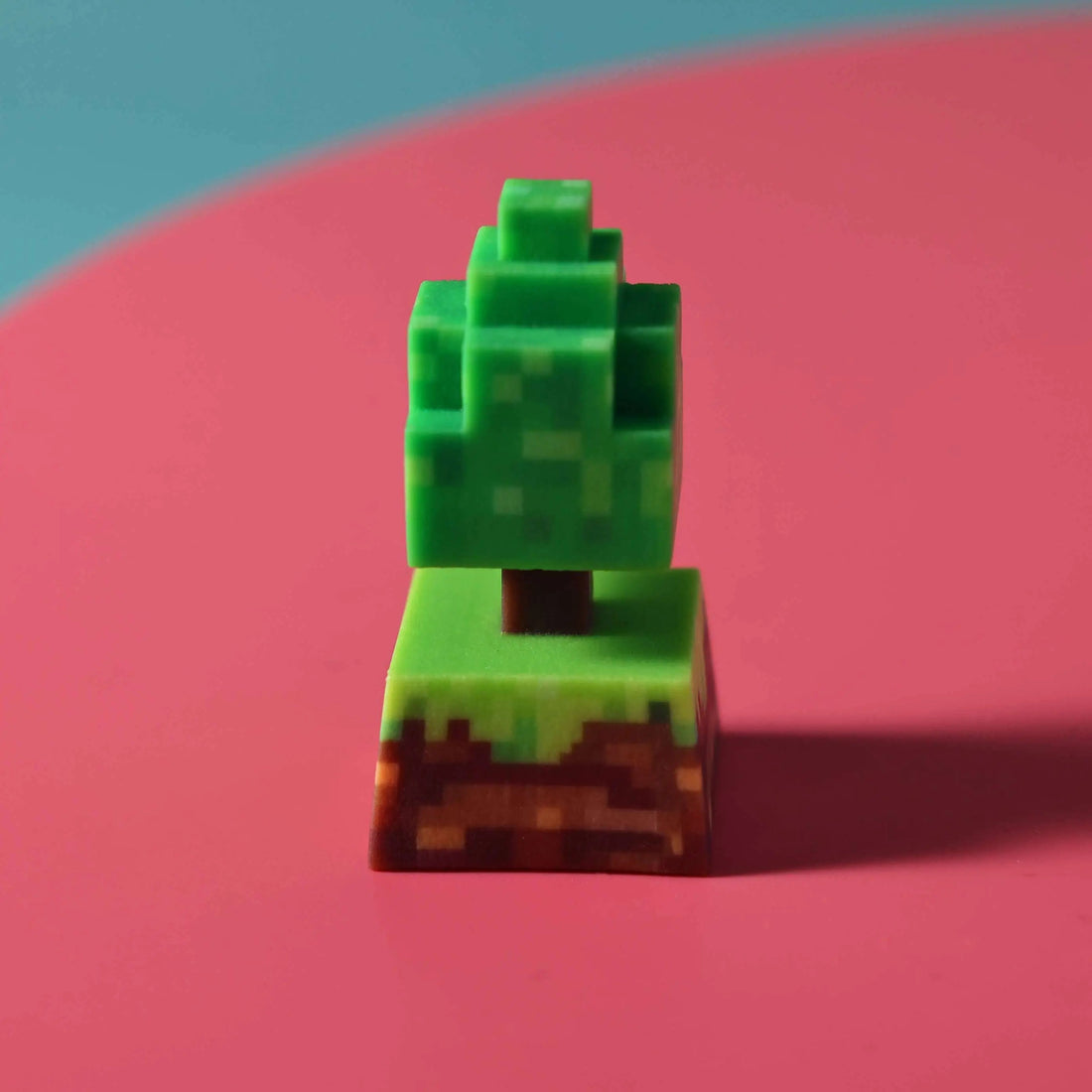 Minecraft， Pixel tree, resin molded personalized keycaps, cute and alternative decorative keycaps
