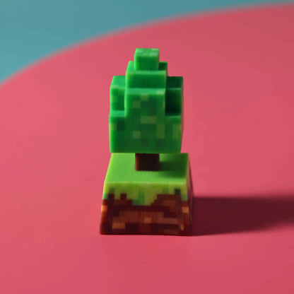 Minecraft， Pixel tree, resin molded personalized keycaps, cute and alternative decorative keycaps