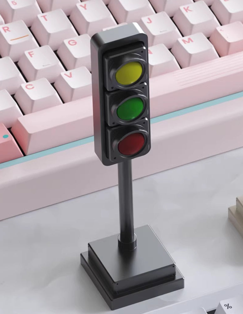 Retro traffic light design, personalized keycaps made of metal material for traffic signals, creative cultural decorative keycaps