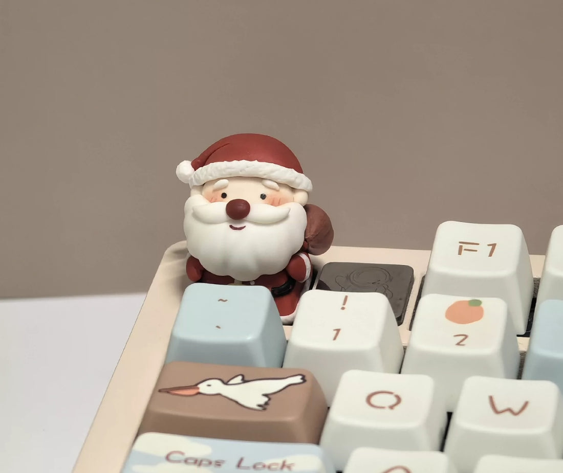 Ultra light clay Santa keycaps, personalized Christmas keycaps, handmade decorative keycaps.