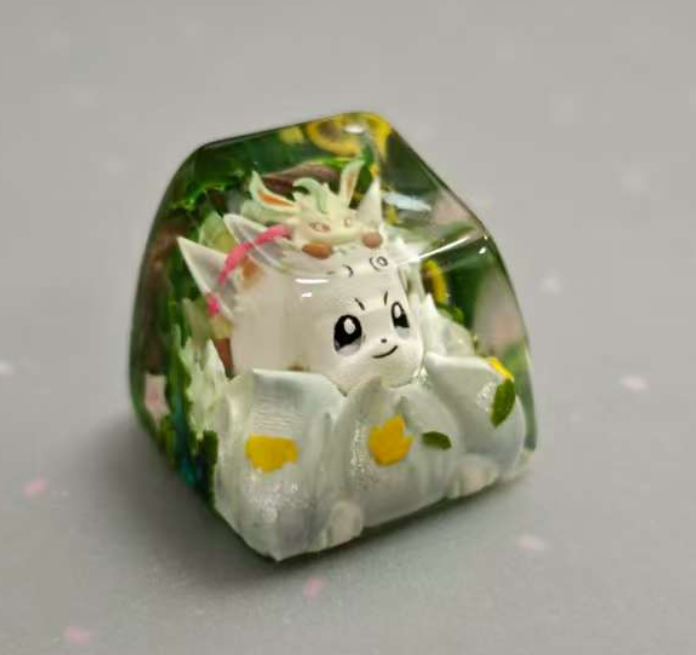 Pok é mon series, Crystal drops of glue to enlarge Eevee, anime and game peripheral products with personalized keycaps