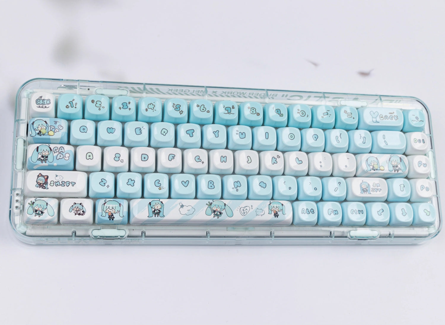 Hatsune Miku similar ceramic texture key cap MOA height PBT magnetic axis applicable key cap