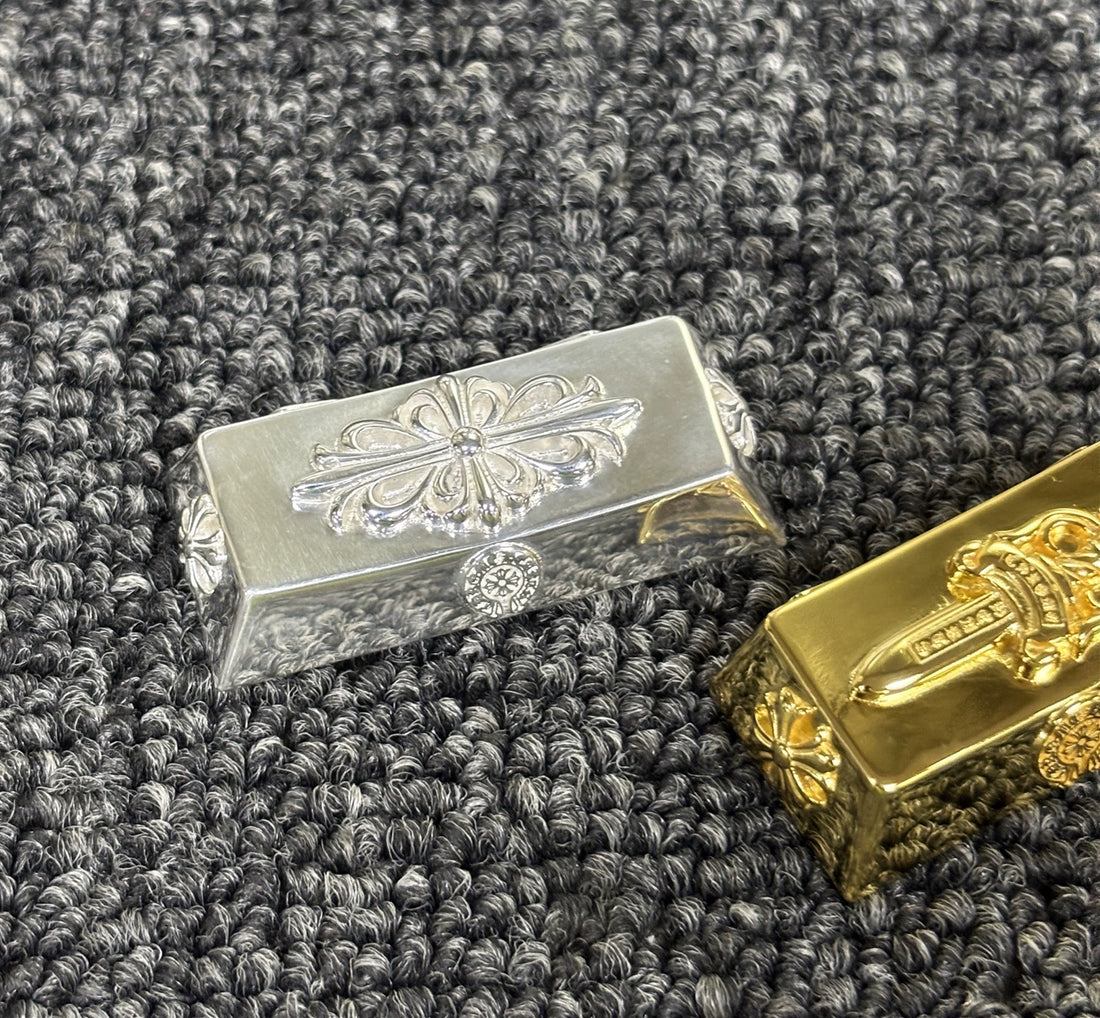 Chrome Hearts style, 2.25U (925 silver) Enter key, 2U (brass) Backspace key, metal casting personalized keycaps, fashionable and creative keycaps