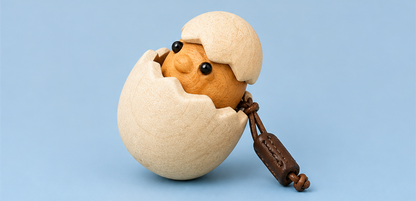 Solid wood relief stress button toys for hatching chicks, mechanical switch toys, wooden press toys, and creative products for keyboard peripherals.