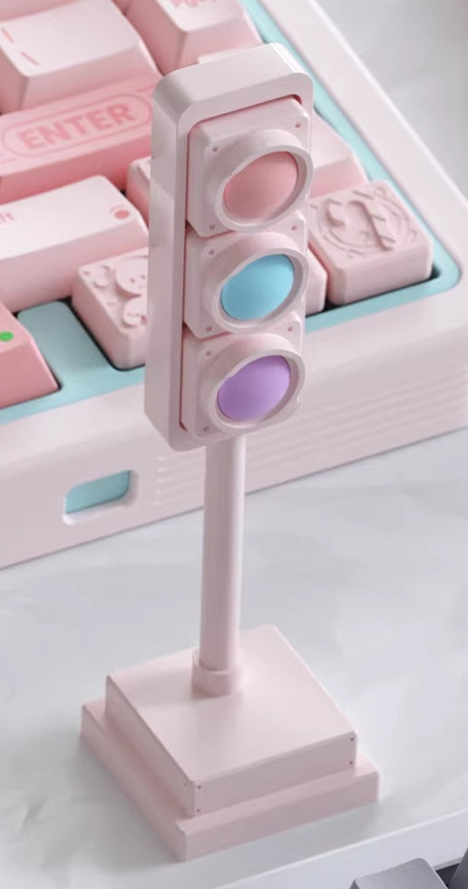 Retro traffic light design, personalized keycaps made of metal material for traffic signals, creative cultural decorative keycaps