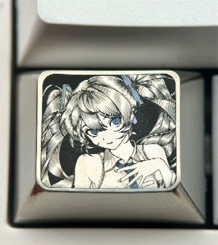 Hatsune Miku 1.25u titanium alloy precision carving personalized keycaps, animation and game culture creative metal carving keycaps