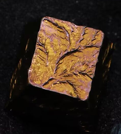 Mountain patterned titanium alloy handmade hammer pattern, mechanical keyboard metal decorative keycaps, keyboard personalized keycaps