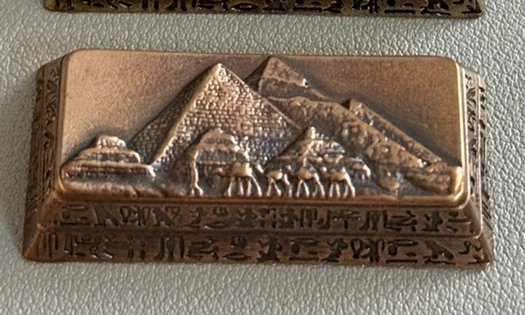 Ancient Egyptian pyramids antique antique bronze personalized keycaps, 2.25U return key cultural creative keycaps, mechanical keyboard art decorative keycaps