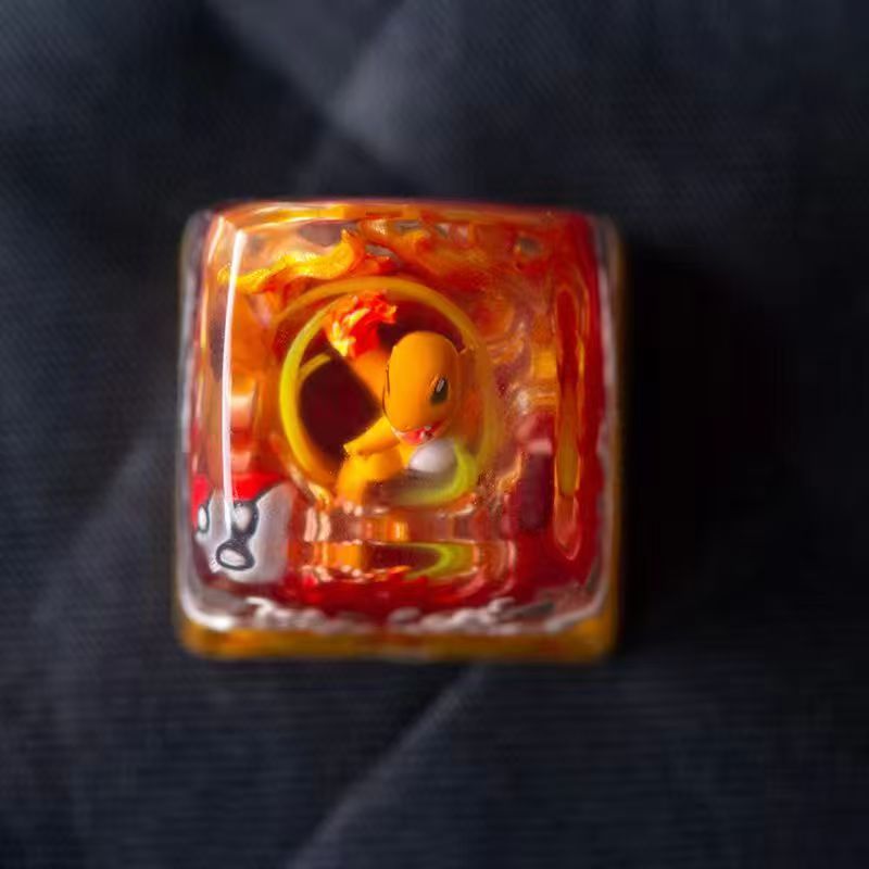 Pok é mon, Charmander, Crystal drops of glue series personalized keycaps, anime and game culture creative resin artisankeycaps.