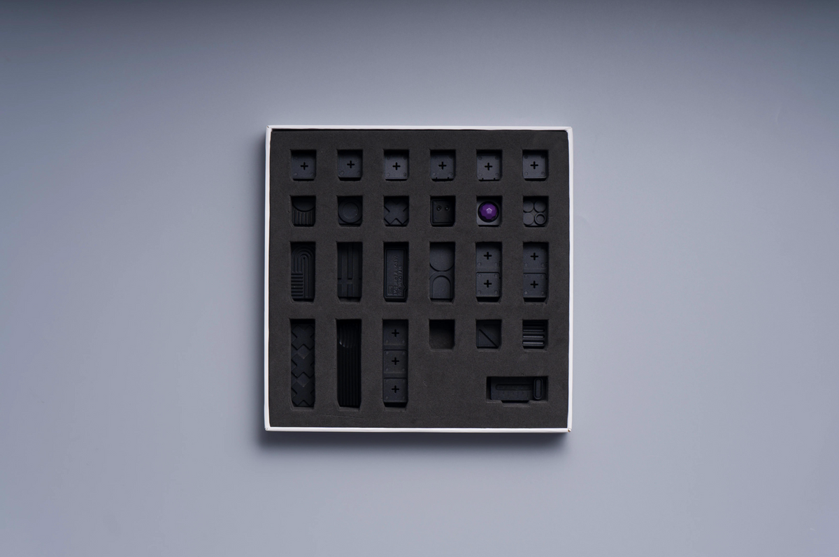 SH2PE Vera Metal Personalized Keycap Combination Set, Metal Simple Pattern Decorative Keycaps