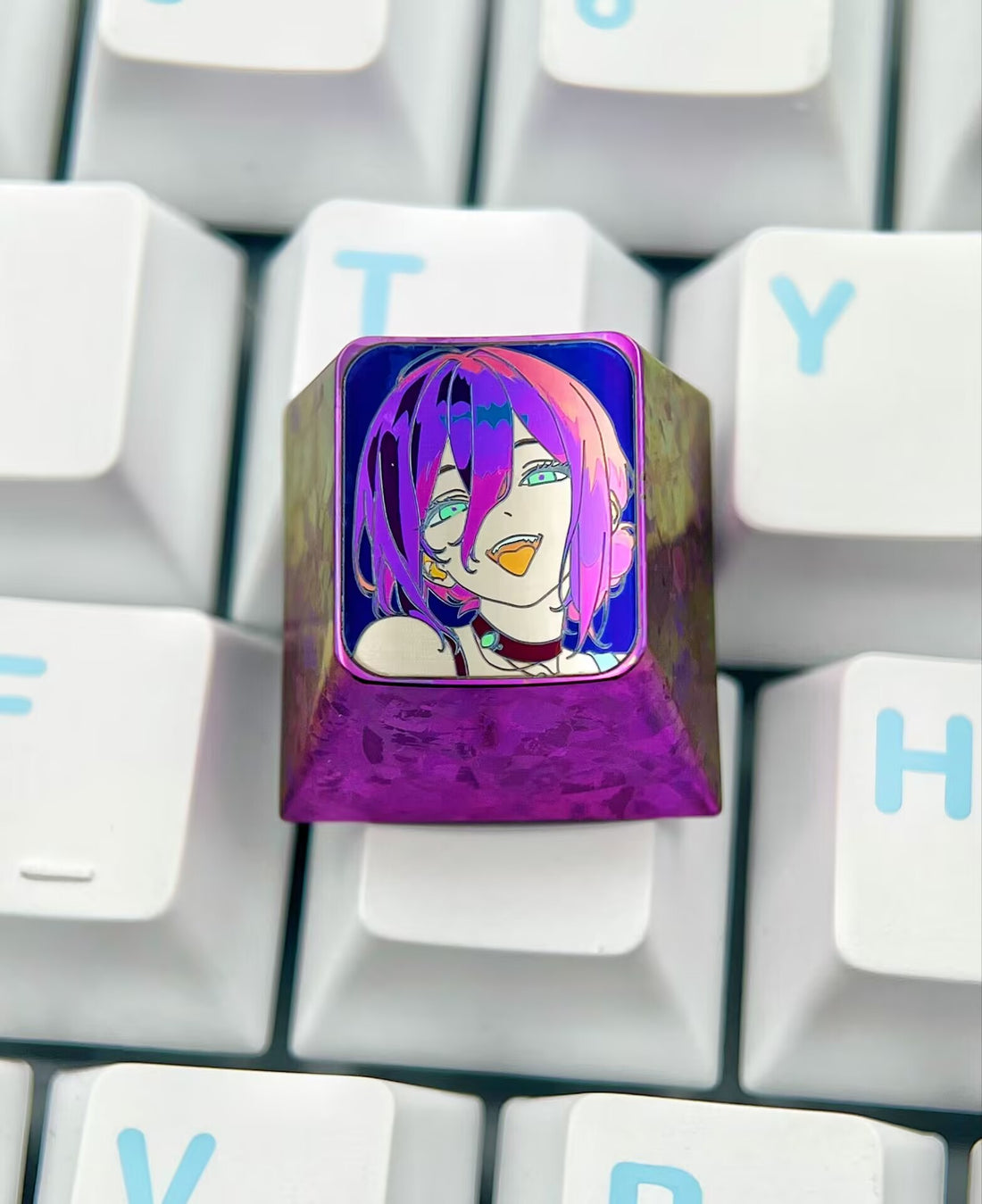 Chainsaw Man，Reze， Mechanical keyboard 1U titanium alloy personalized keycaps, innovative metal carving cultural and creative decorative keycaps for anime and games