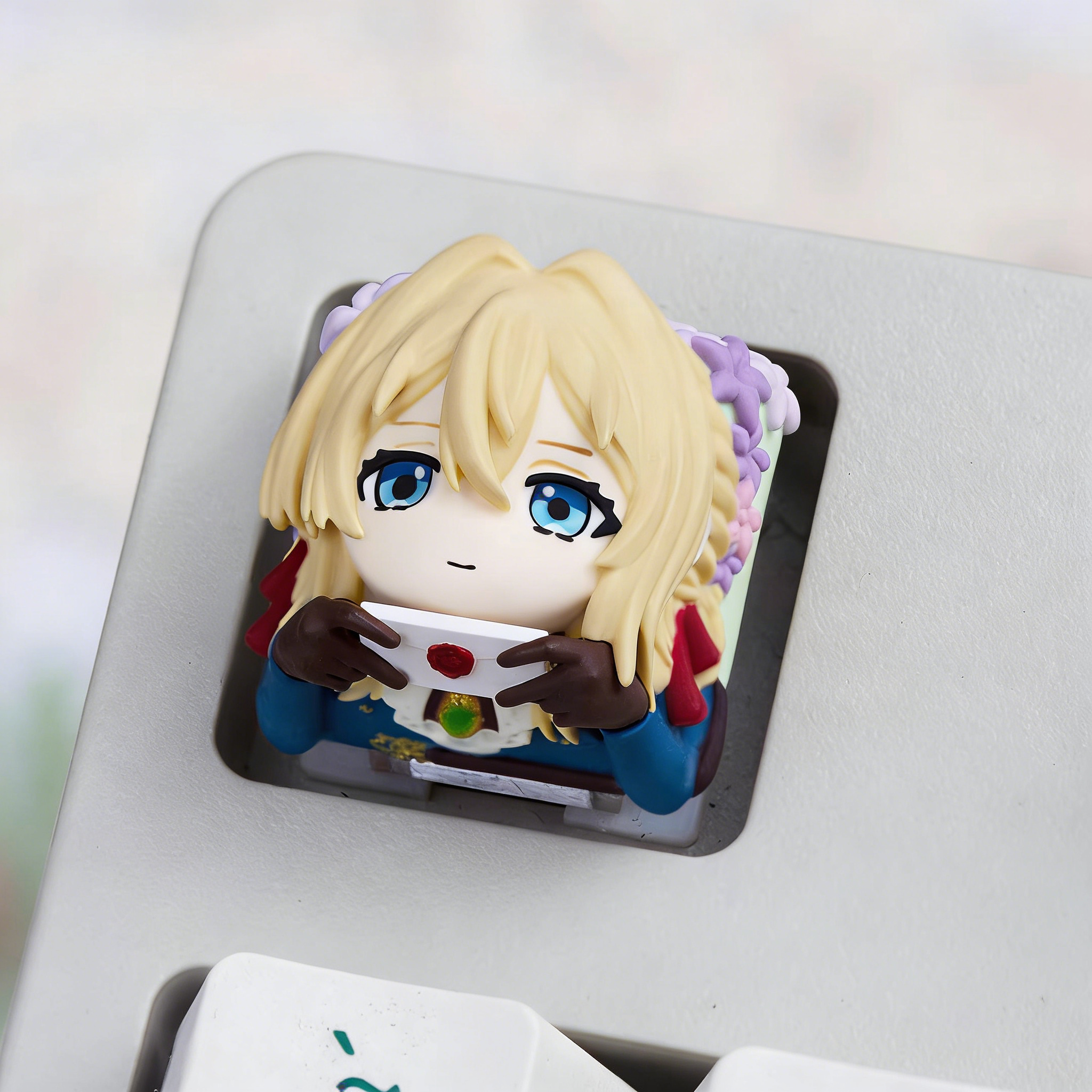 Violet Evergarden theme, multi-color resin personalized keycaps, anime and game culture peripheral decorative keycaps