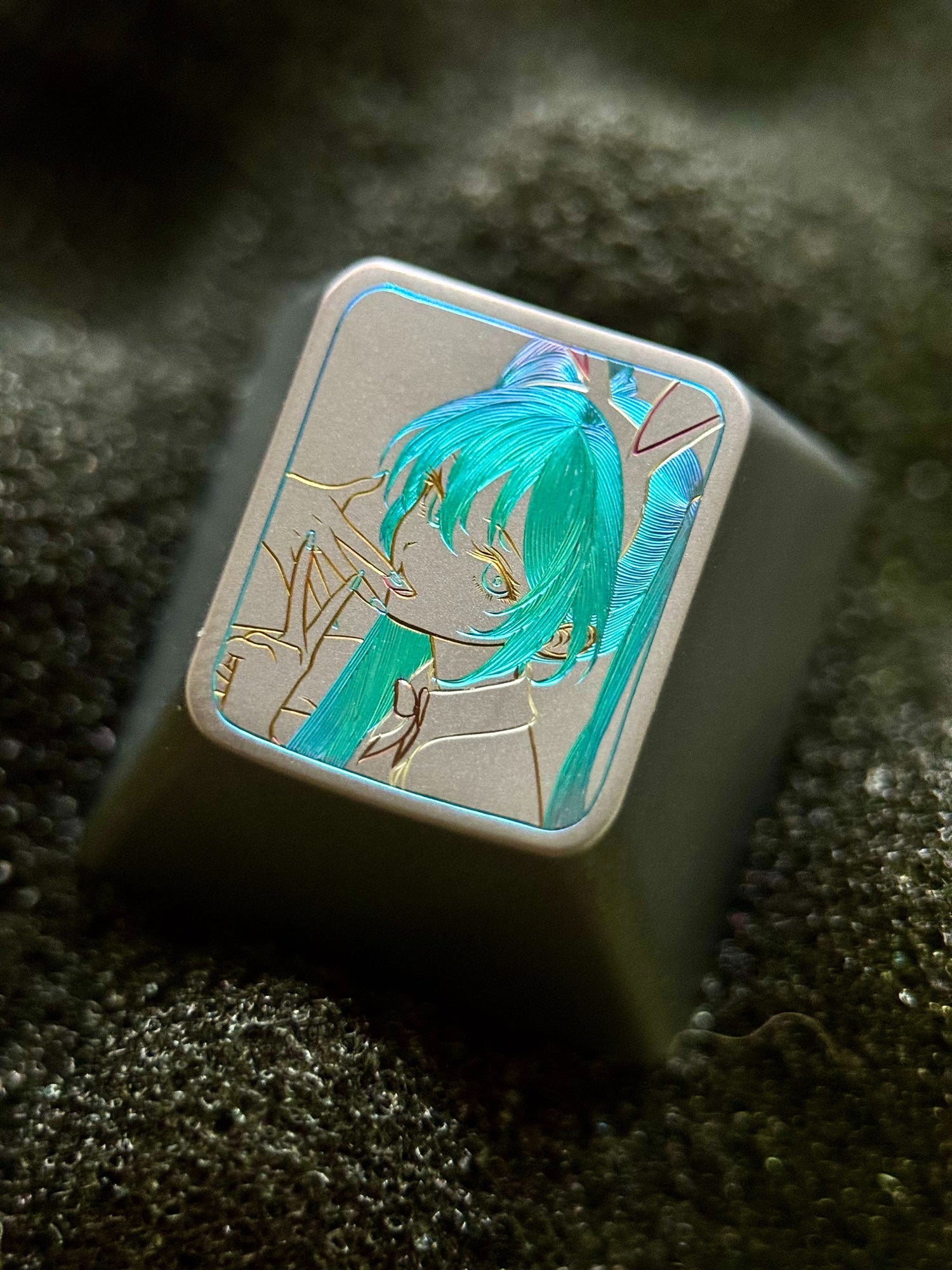 Hatsune Miku hand carving, titanium alloy anode coloring, metal creative carving personality key cap.