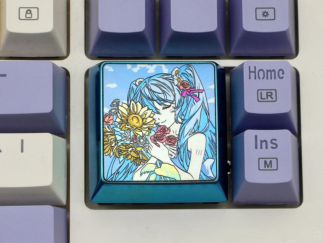 Hatsune Miku 4u titanium alloy colored key cap, personalized key cap mechanical keyboard decorative key cap
