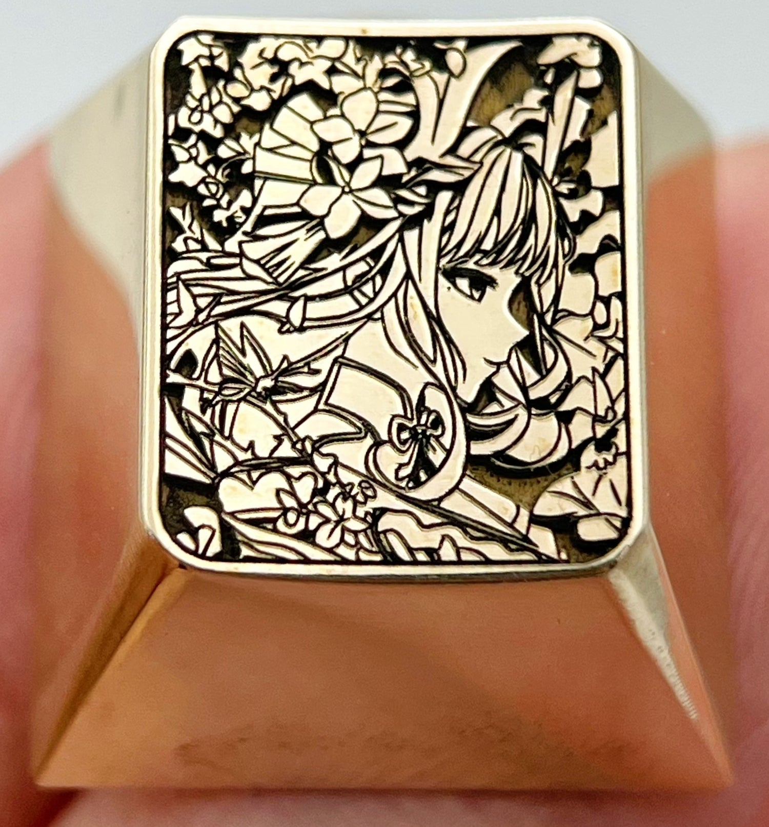 Yae Miko, Raiden Shogun, 1U brass material deep carved personalized keycap.
