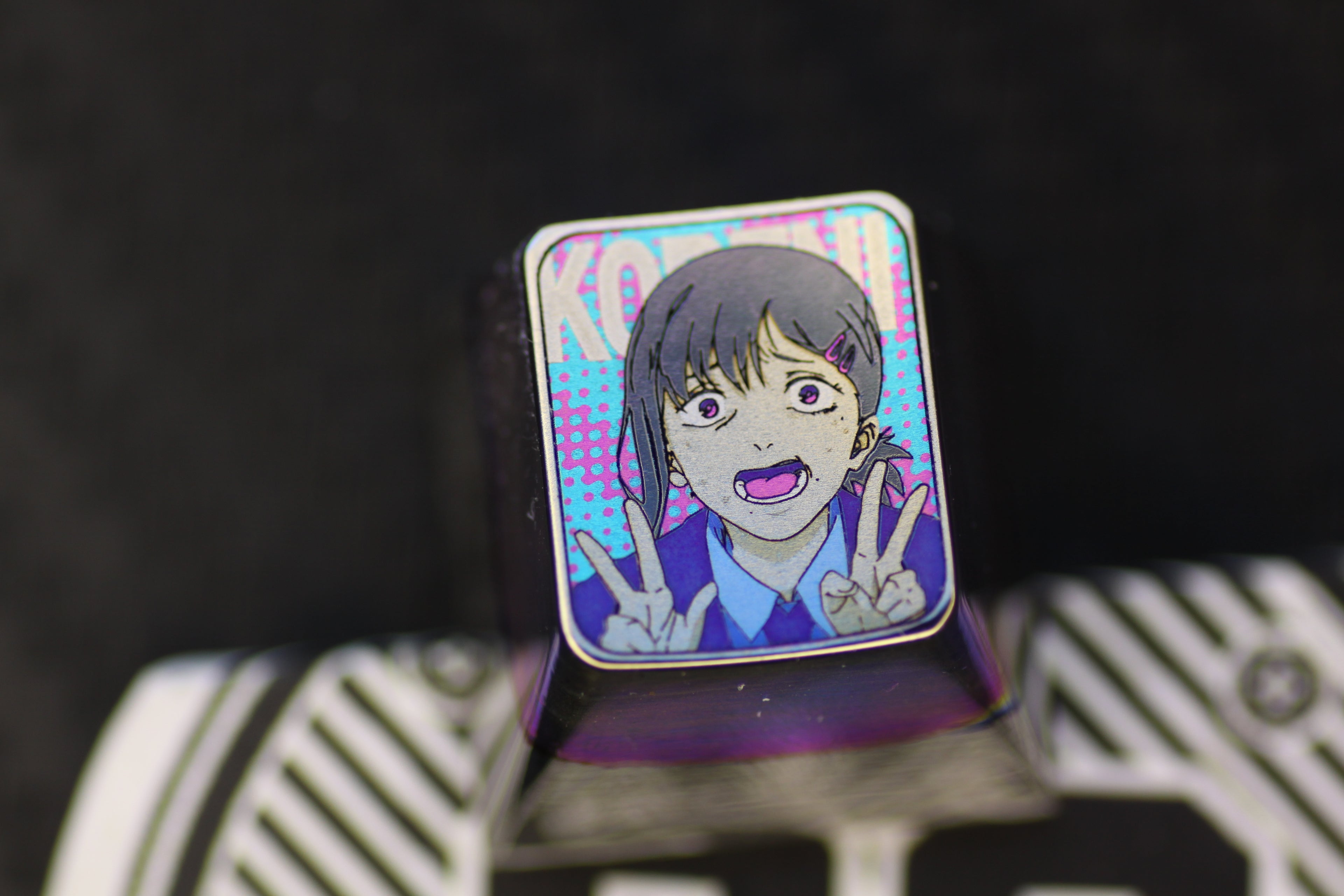 Chainsaw Man， Protagonist group 1U titanium alloy carved personalized keycaps, metal decorative keycaps, anime art keycaps