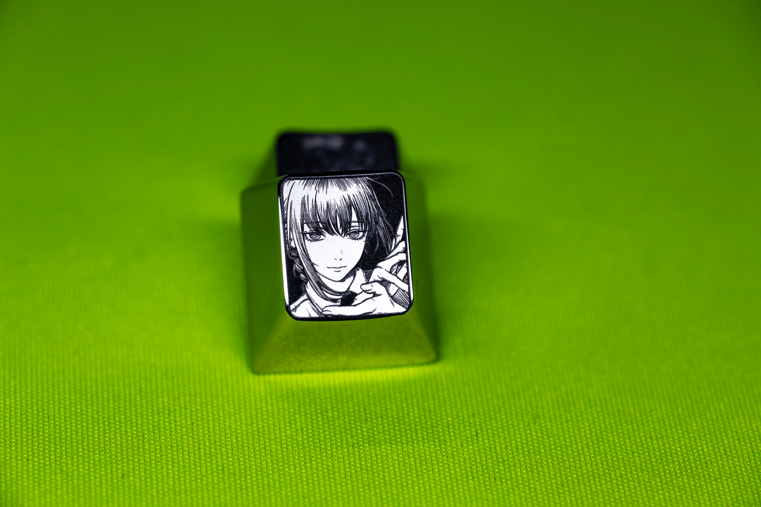 Chainsaw Man, Makima1U titanium alloy personalized keycaps, anime and game themed metal carved decorative keycaps