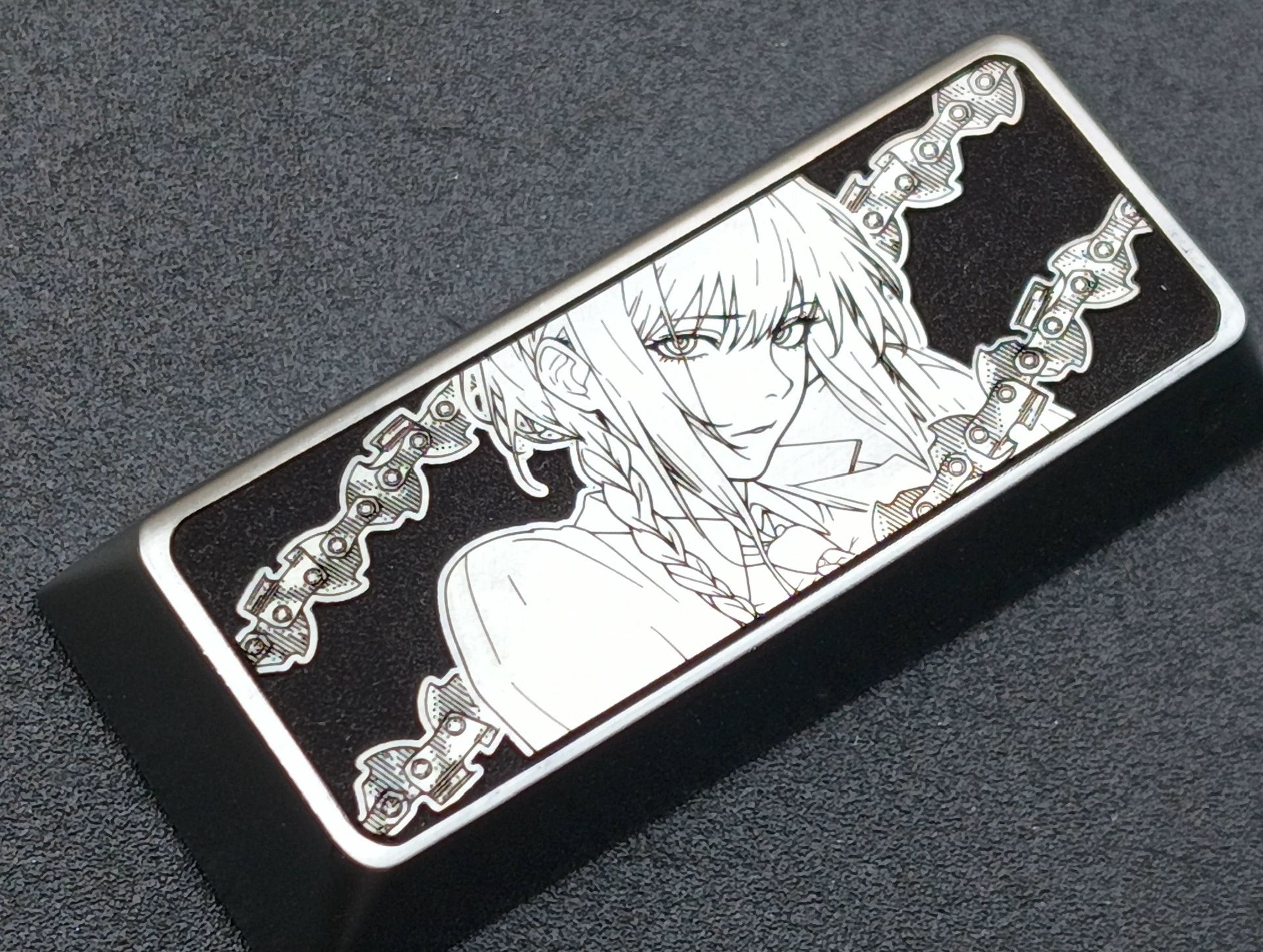 Chainsaw Man, Makima, 2.25U personalized keycaps, height and material options, metal keycaps for anime and gaming peripherals