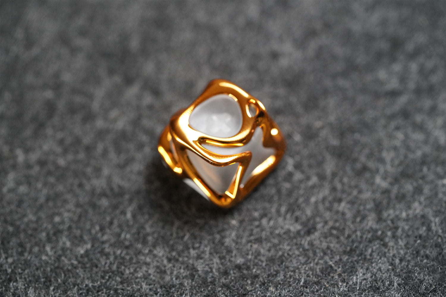 Hollow out personalized creative keycap matte transparent metal texture personalized keycap ABS+PC electroplating process no character design