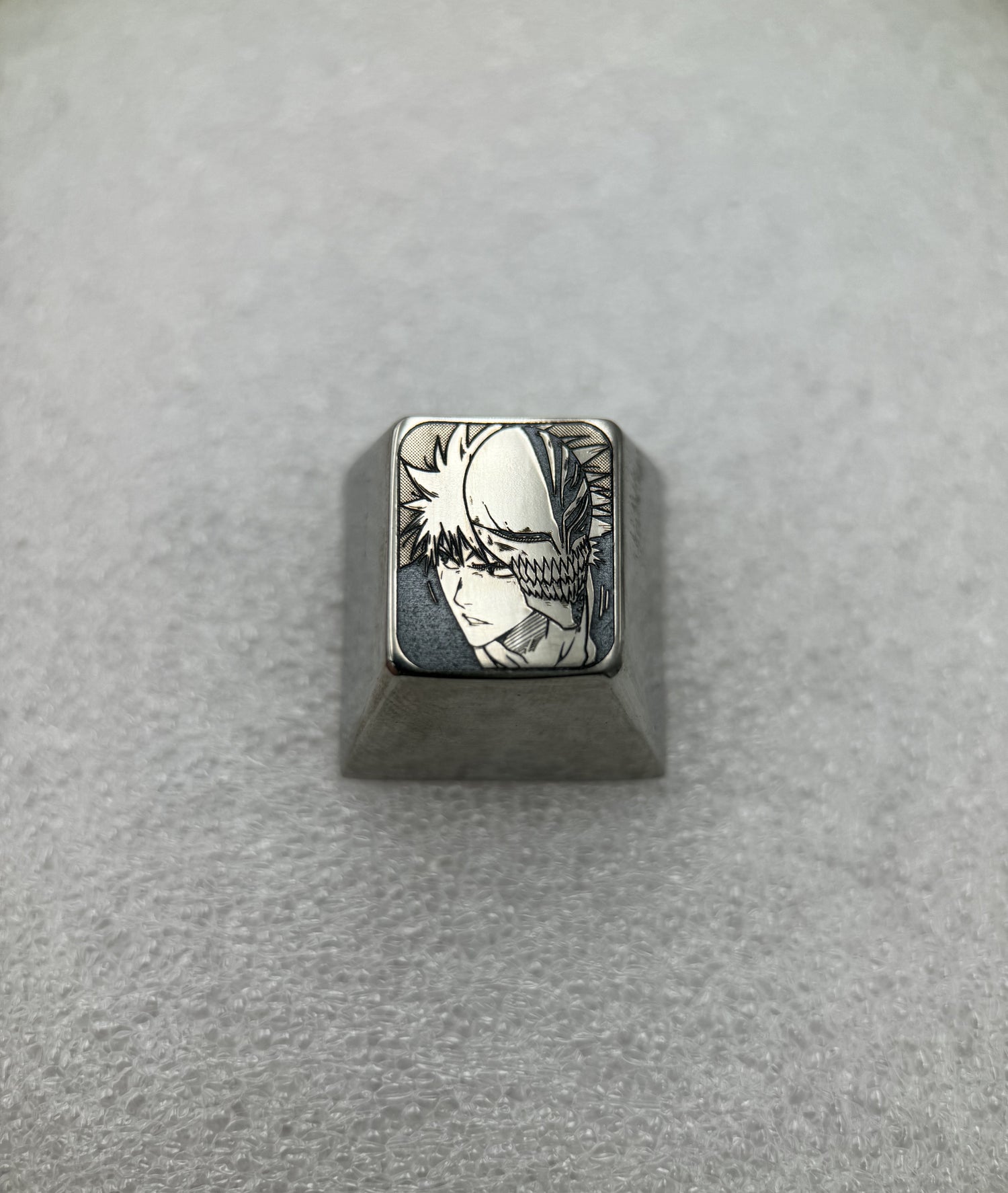 BLEACH, Kurosaki Ichigo, 1U titanium alloy personalized keycaps, metal carved art keycaps for anime and game characters