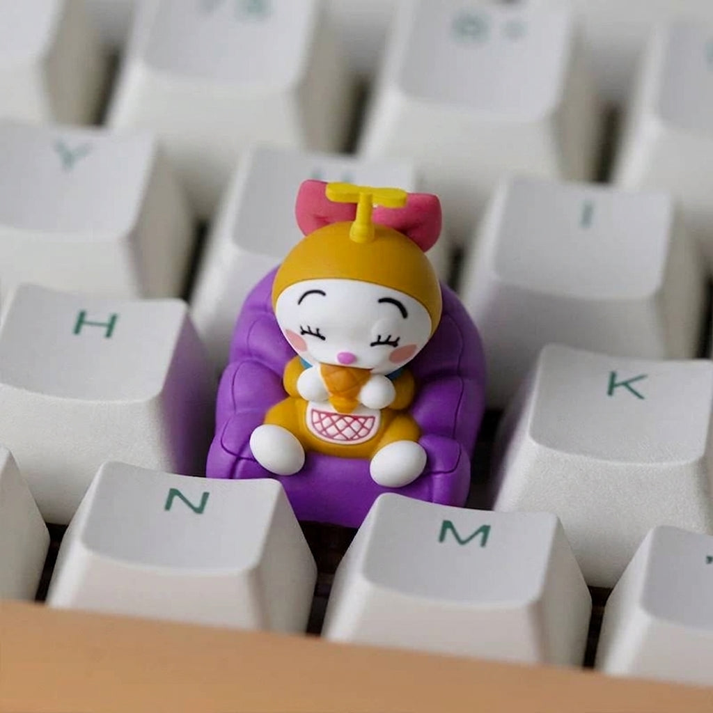 Doraemon， Multi colored resin one-piece molded personalized keycaps, mechanical keyboard resin decorative keycaps