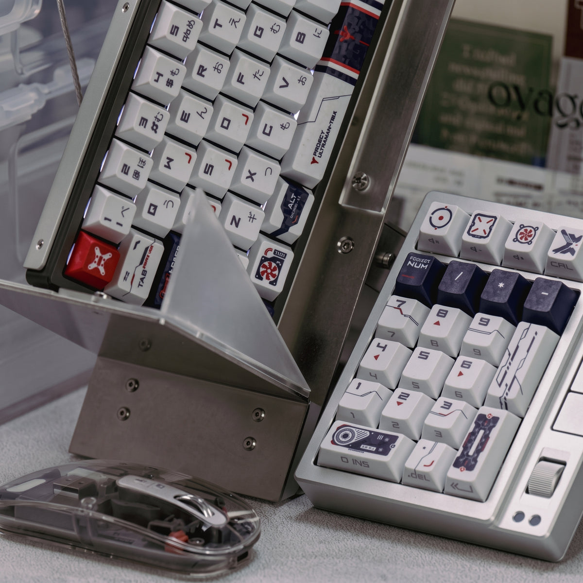 Ultraman Tiga，Global Unlimited Task Squad theme, carbon fiber texture PBT material anime and game cultural and creative keycaps set, Compatible with 61/64/68/75/84/87/104 Key Mechanical Keyboard Keycap Set