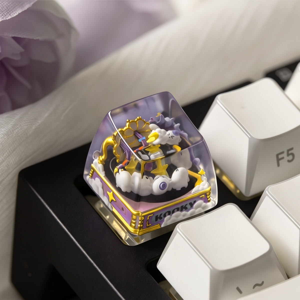 Ghost Concert, Ghost Phonograph themed design, Crystal drops of glue material artisankeycaps, craftsman decorated keycaps.