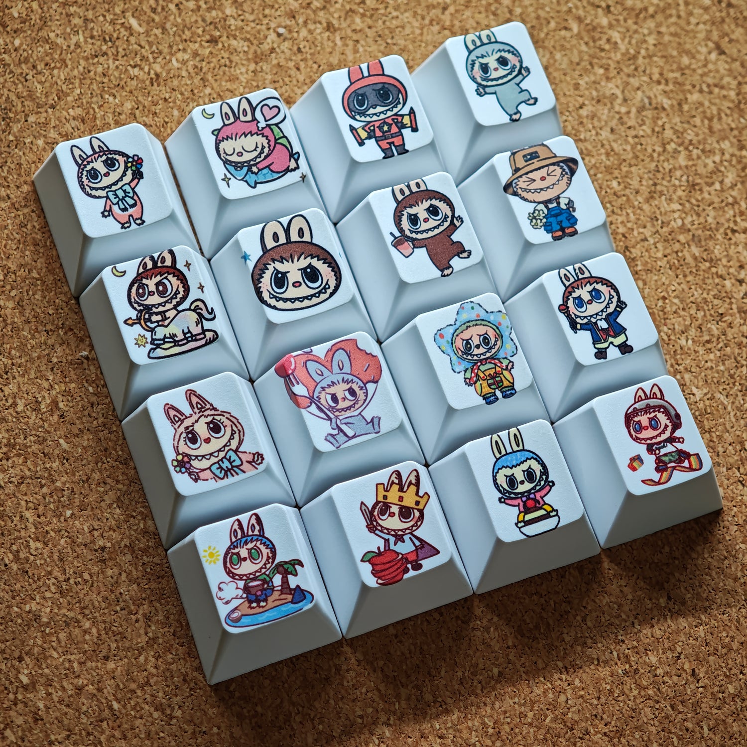 LABUBU Sublimation Personalized Keycaps, PBT Material Resin Personalized Trendy Toy Mechanical Keyboard Artistic Creative Keycaps