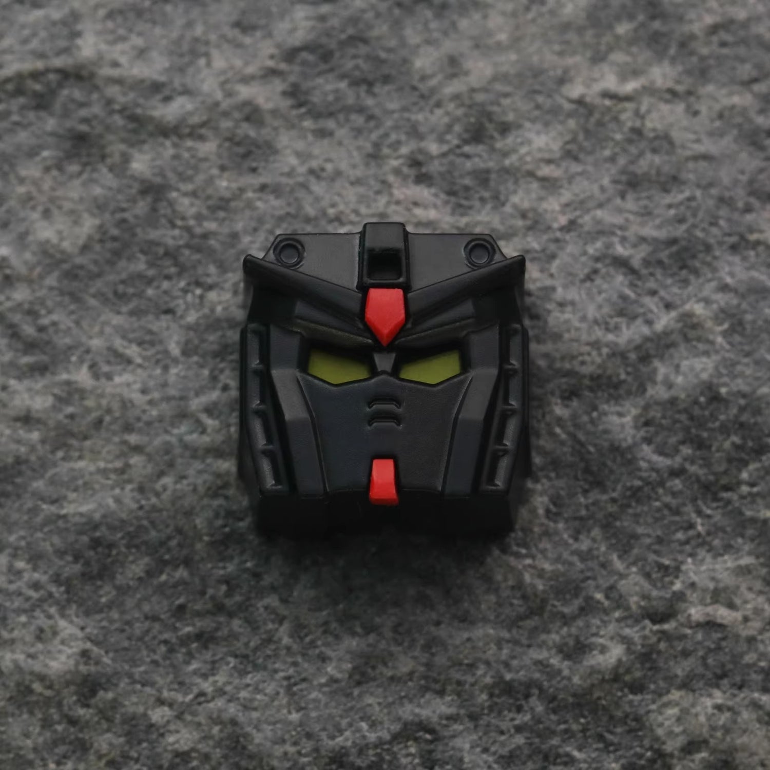 Mobile Suit Gundam， Aluminum alloy CNC personalized keycaps, metal anime decorative art keycaps