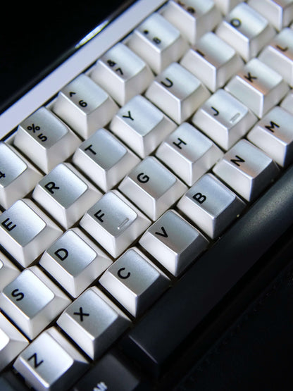 Black silver color scheme simple conventional style metal material CNC machining zinc alloy keycap set