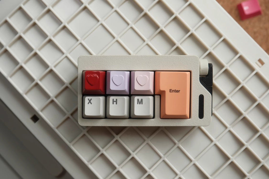 Love keycaps, personalized and simple ESC metal keycaps, CNC customized keyboard, original factory R4 height