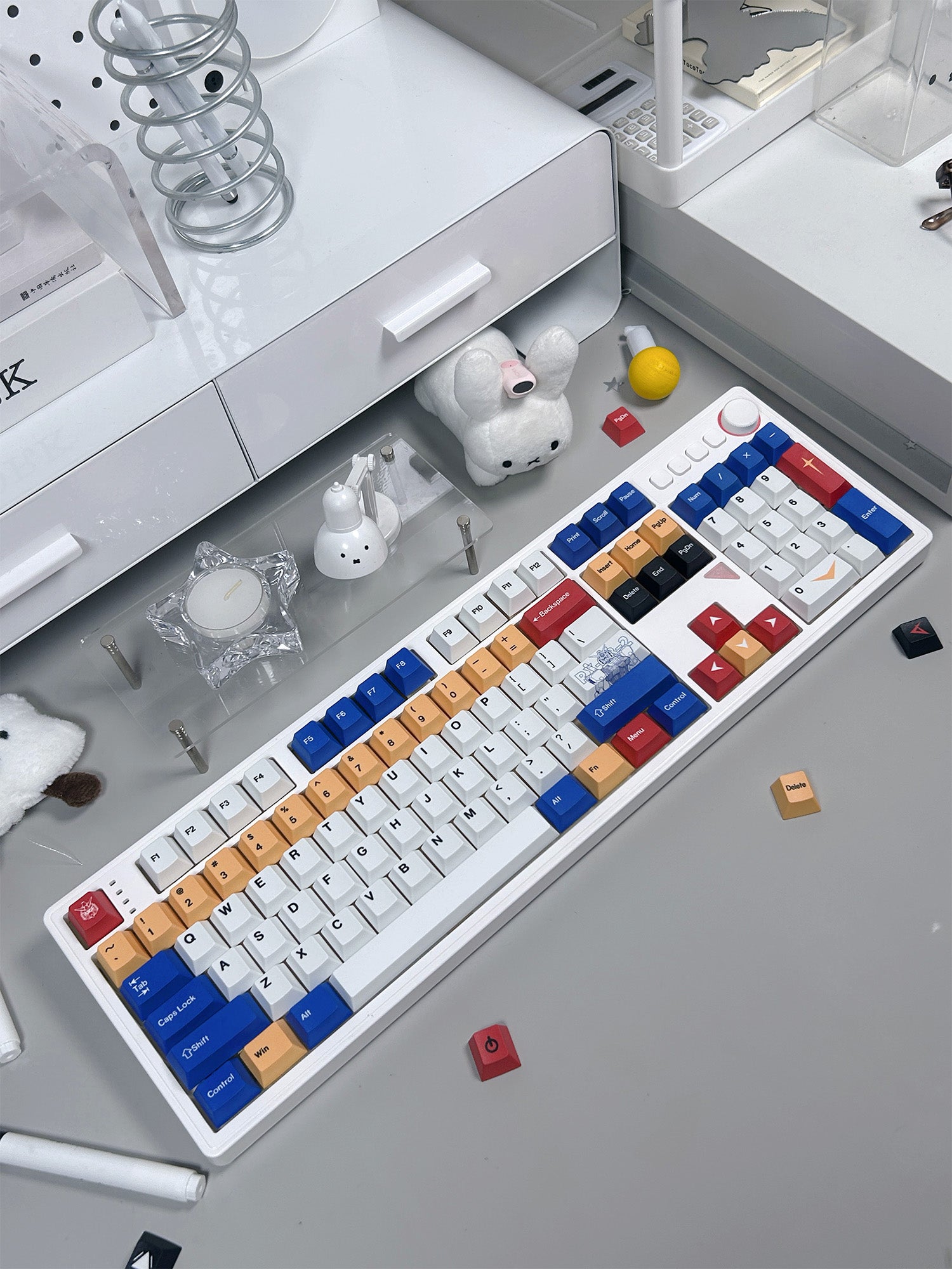 Mobile Suit Gundam themed mecha style keycap anime peripheral mechanical keycap five sided thermal sublimation PBT personalized keycap set