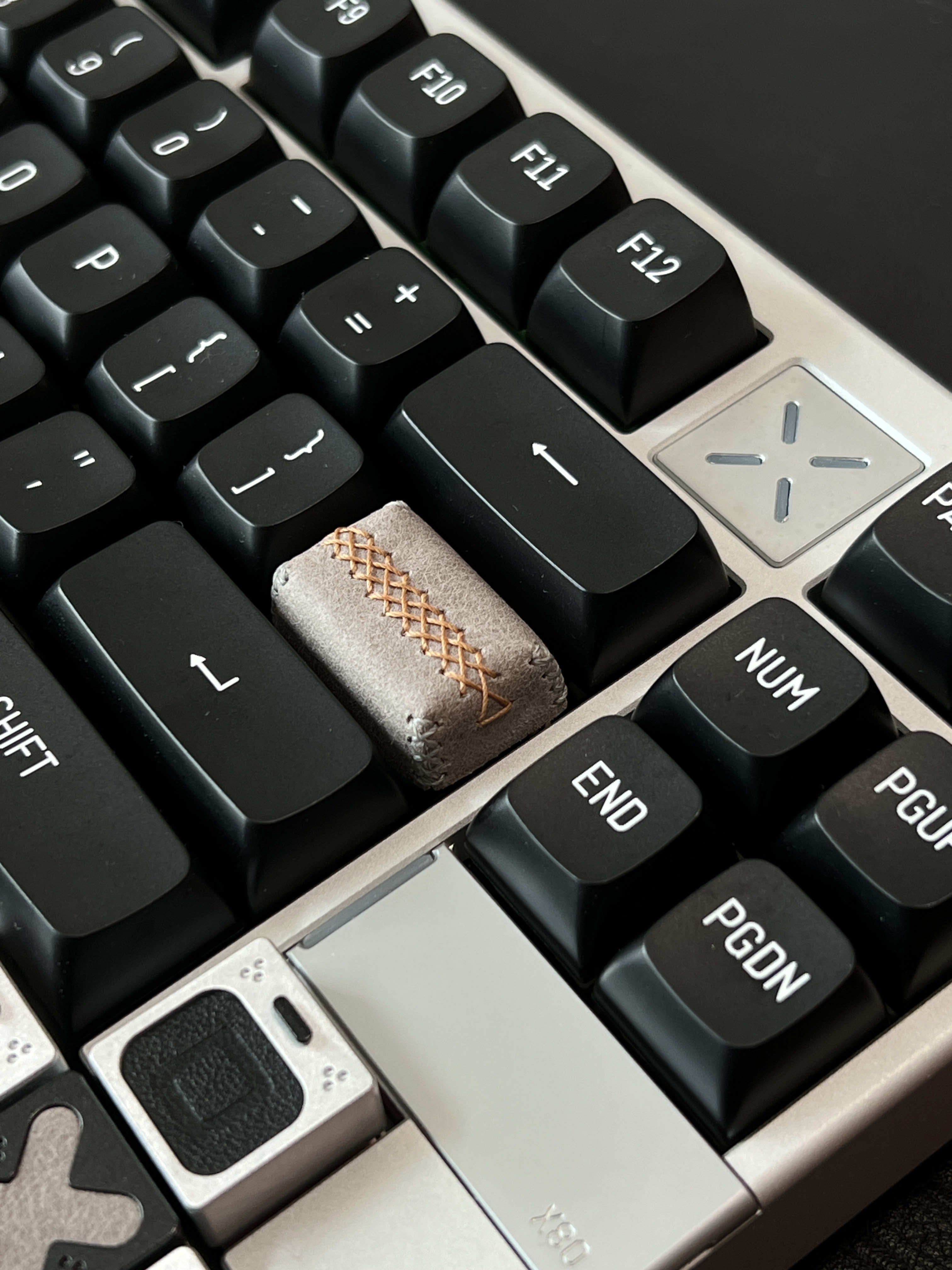 Genuine leather small square keycap 1.5U personalized keycap single piece handmade retro keycap color keycap mechanical keycap
