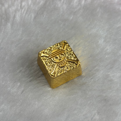 One Piece, grass hat Luffy logo, pure copper personalized keycaps, mechanical keyboard metal decorative keycaps