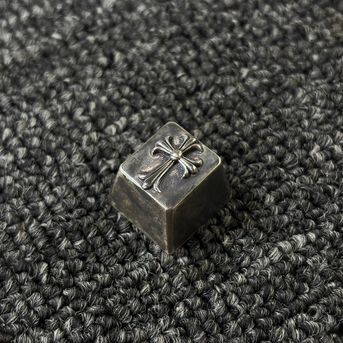 Vintage Chrome Hearts style, personalized copper keycaps, artistic decorative keycaps