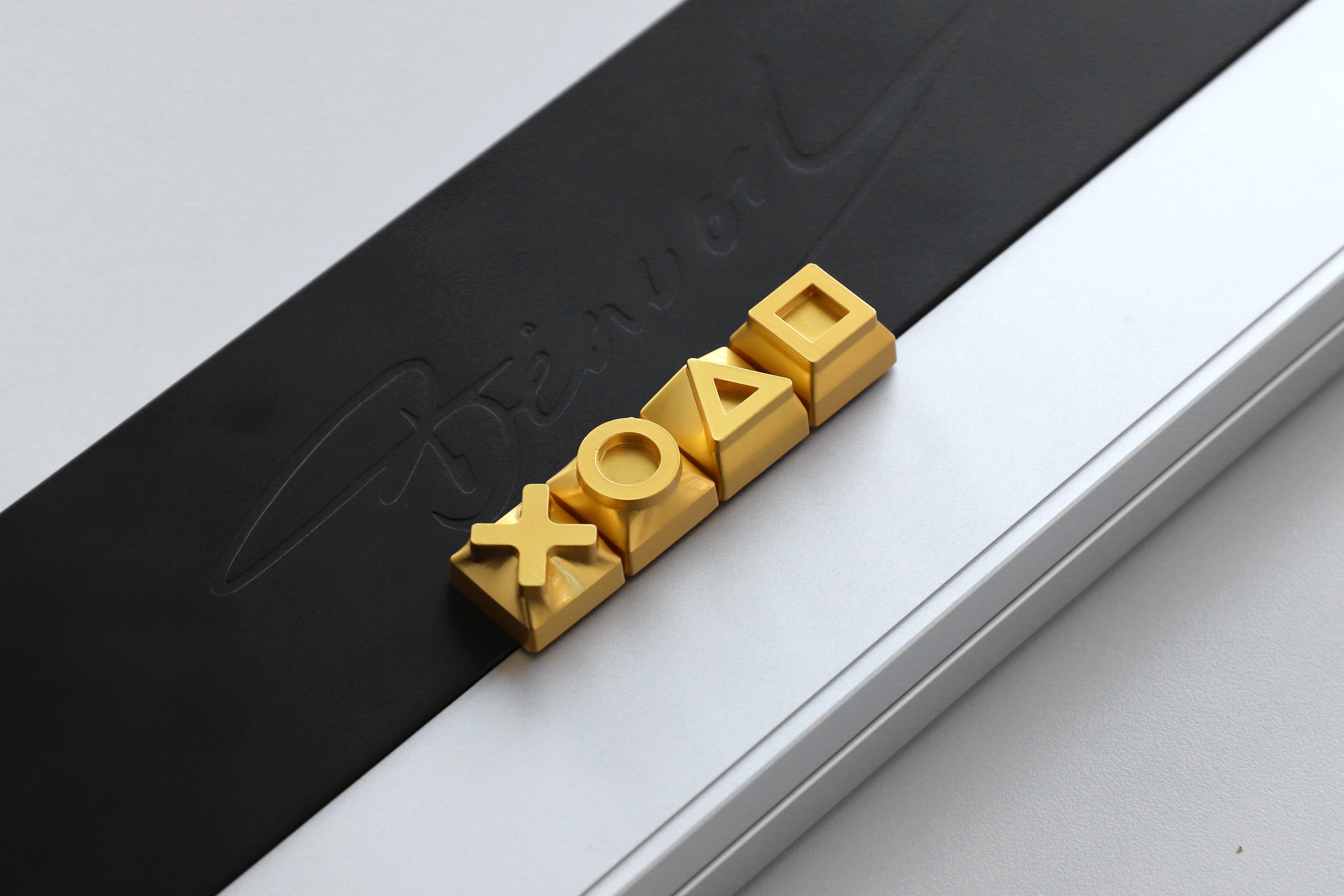 Metal keycaps, game console themed keycaps, mechanical keyboards, personalized keycaps, all metal game console keycaps, decorative keycaps