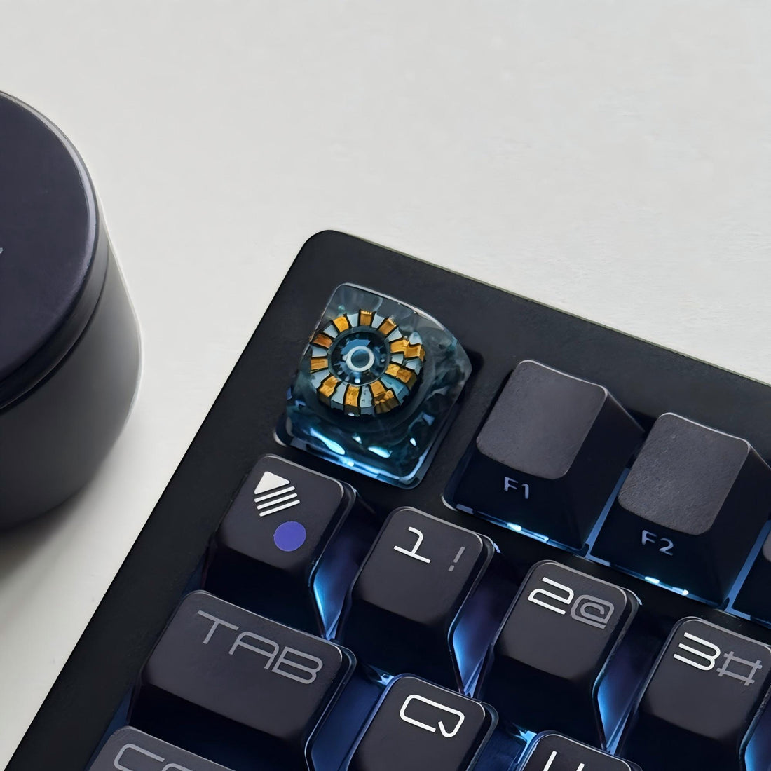 Marvel Iron Man Ark Core Reactor Personalized Keycap Transparent Single Keycap Customization
