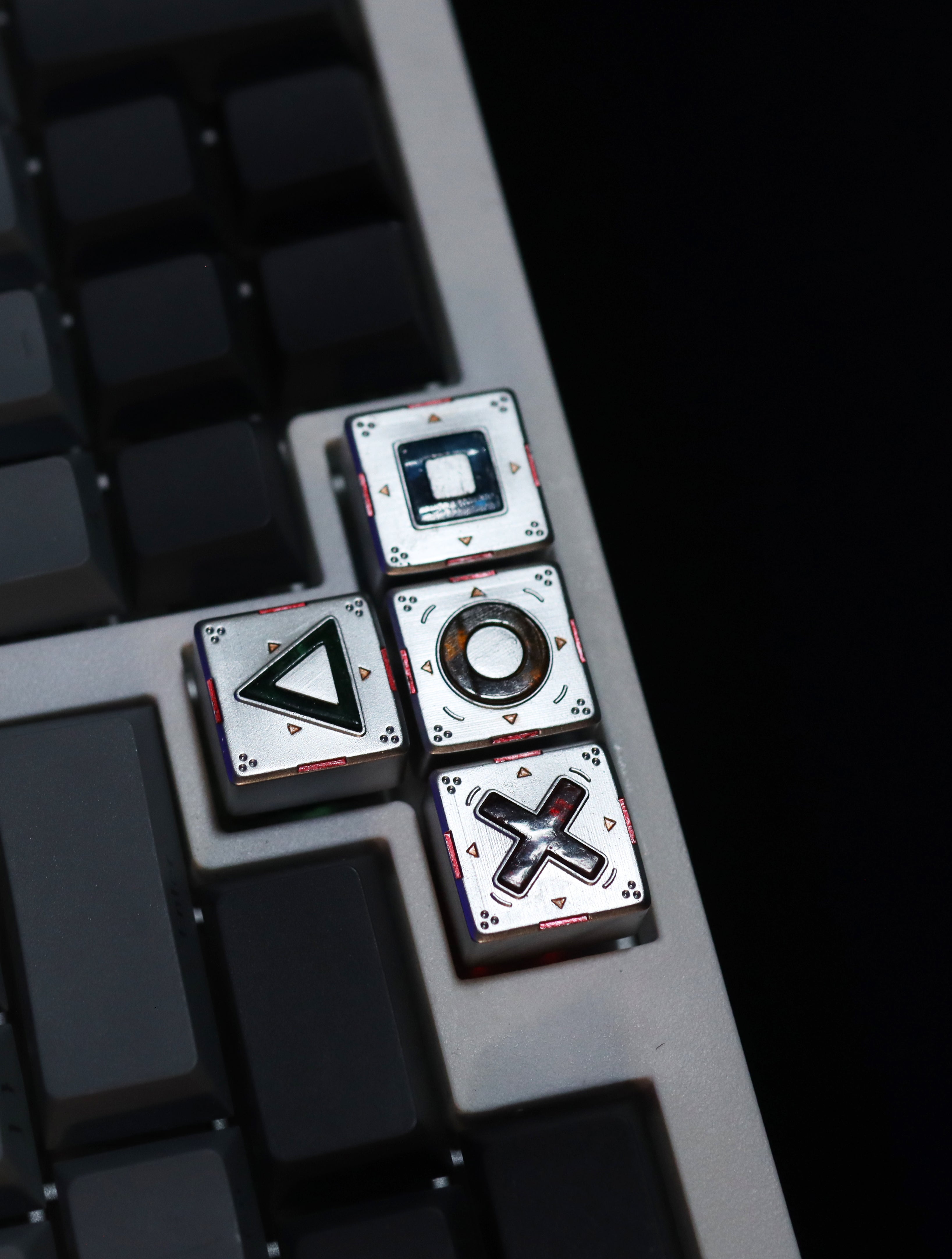 PlayStation style directional key set. Resin material, transparent resin in the middle, creative and personalized keycaps.