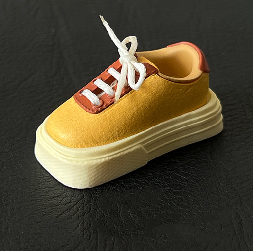 Genuine leather small leather shoes with personalized keycaps 2U, retro creative mechanical keyboard keycaps, genuine leather artistic handmade keycaps