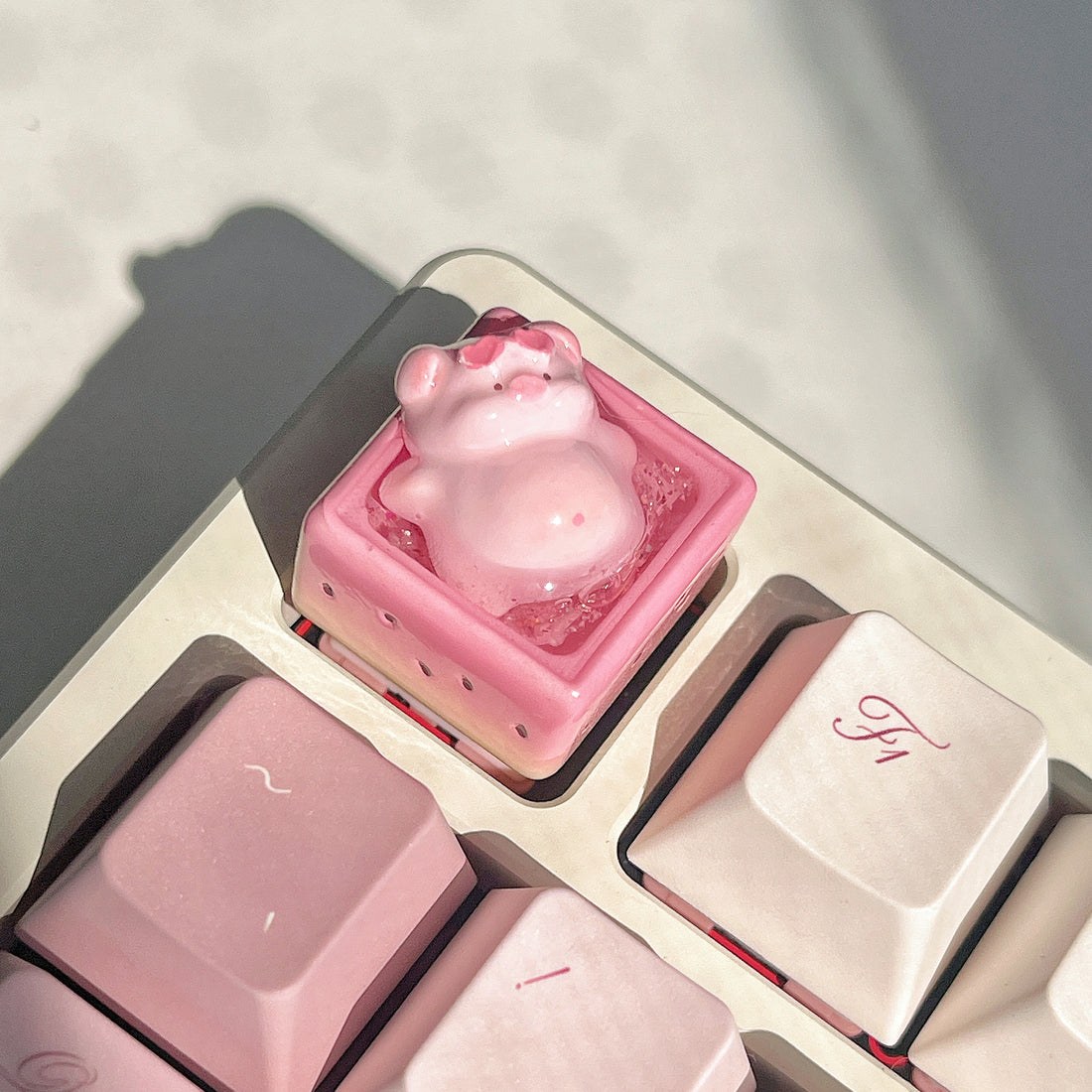 Watermelon Pool Cute Piggy, Clay Shaped Material, Cute Pink Personalized Keycaps, Cultural and Creative Handmade Keycaps