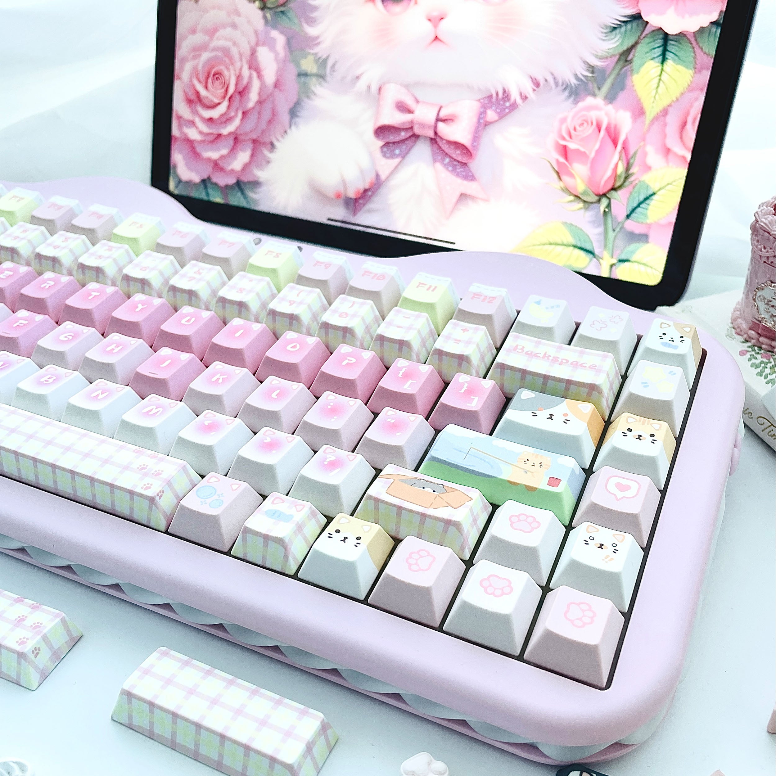 Cute Cat Theme Keycap Mechanical Keyboard Cap PBT Five sided Heat Sublimation Pink Series Personalized Keycap Set