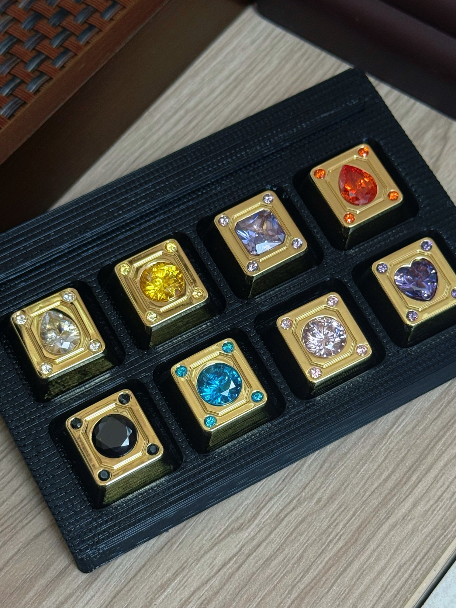 Diamond Star Theme, Imitation Diamond Metal Keycap Base Personalized Keycap Original Factory R4 Highly Decorative Keycap