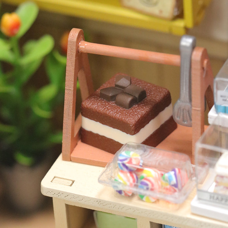 Tiramisu cake keycaps chocolate cake cute cartoon anime peripheral keycaps personalized creative resin keycaps